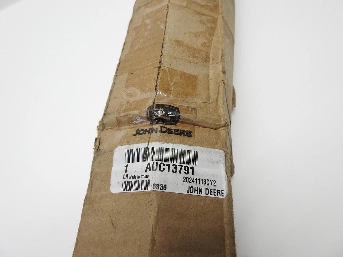 GENUINE John Deere AUC13791 Front Axle Shaft fits Gator - OEM NEW!