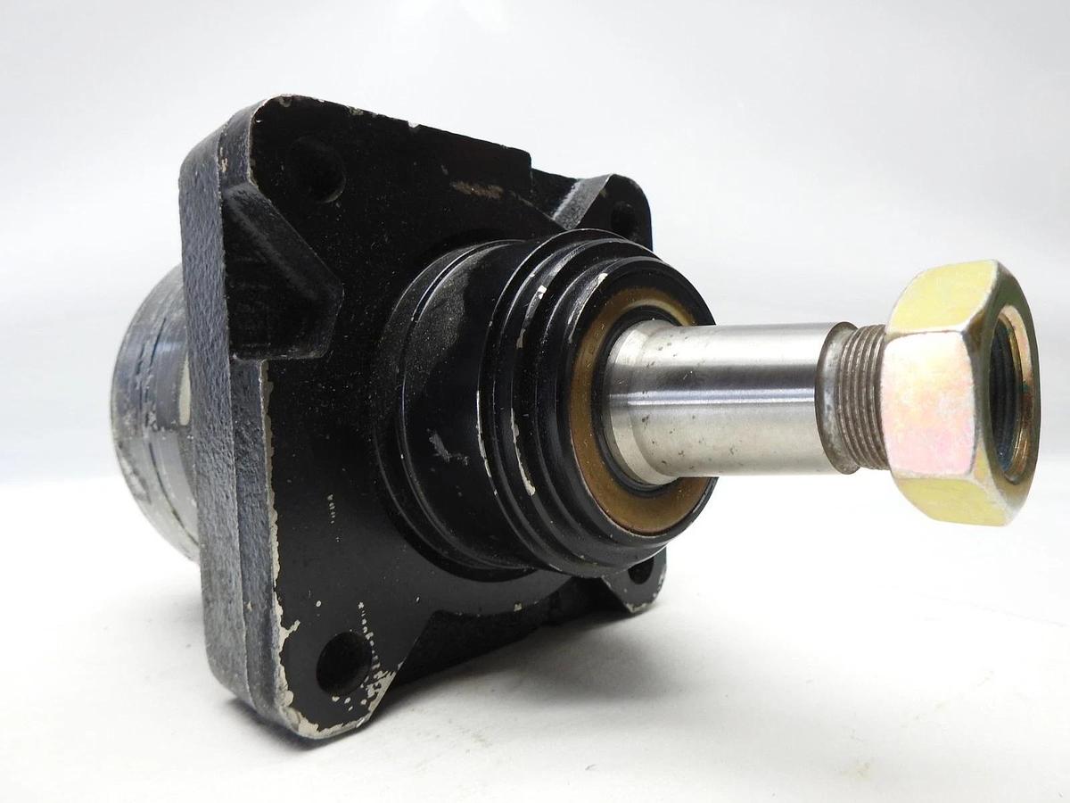 Genuine Parker 120-8486 Wheel Motor (GENUINE PART FOR TORO) - NEW!