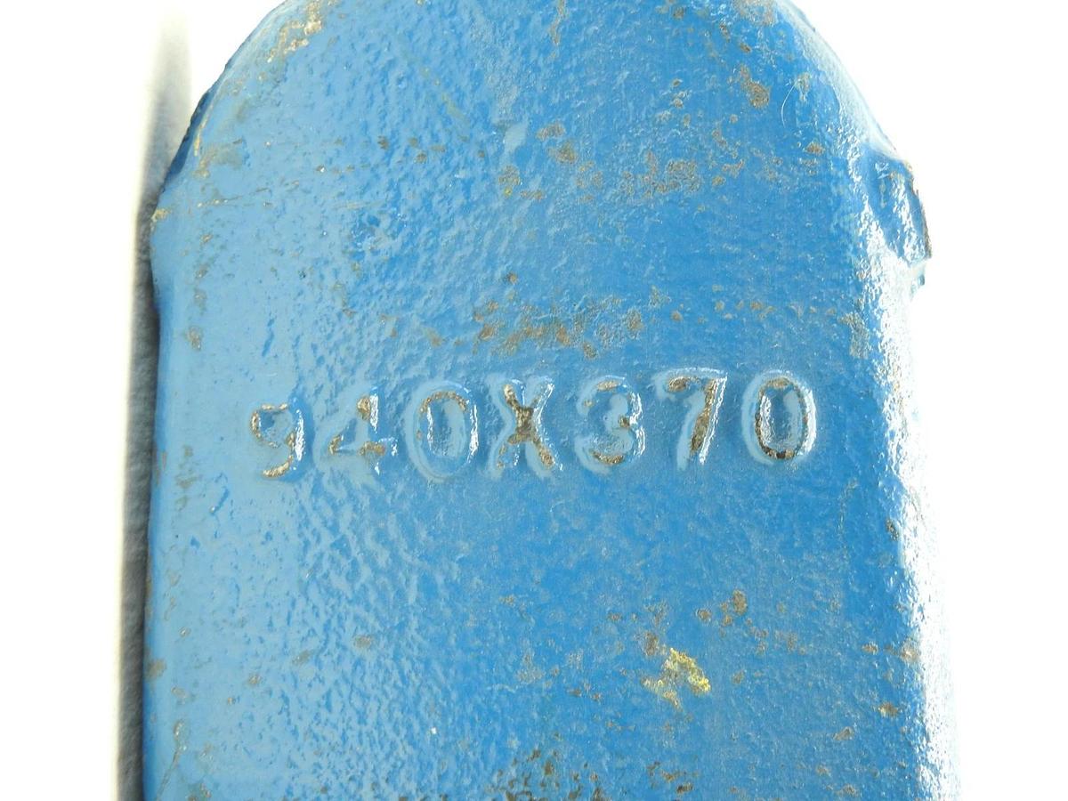 OEM Hensley 940x370 Bucket Tooth Adapter-2" LIP - NOB NEW!