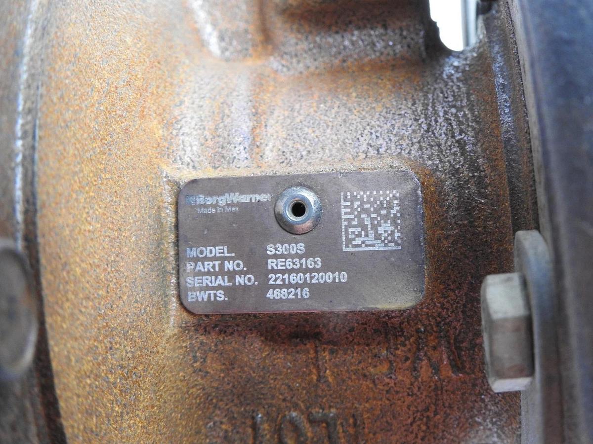 Genuine John Deere RE63163 Turbo SE500426, RE63111 for 1995-2005 Powertech