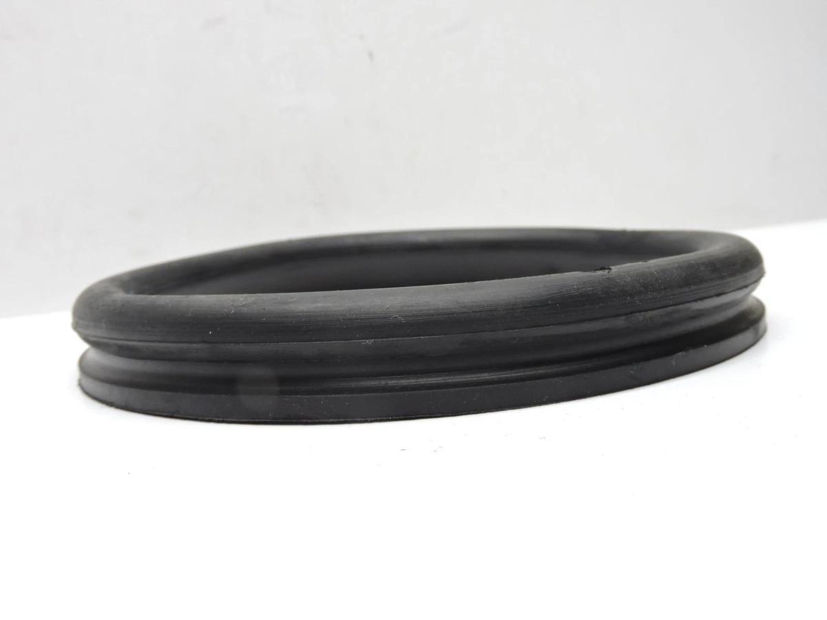 Lot of 75 - Champion Tyton Gasket Seal