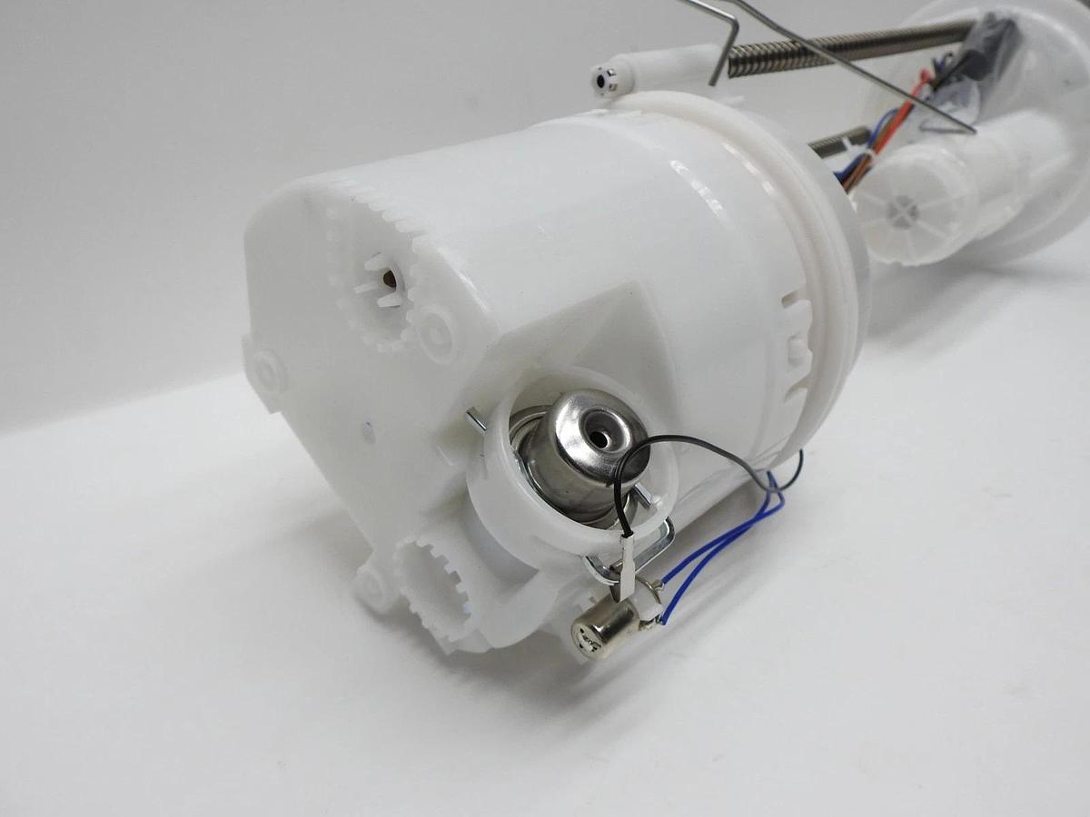 2011-2016 Infiniti QX56 QX80 V8 5.6L Fuel Pump Module Assembly 170401LA0B