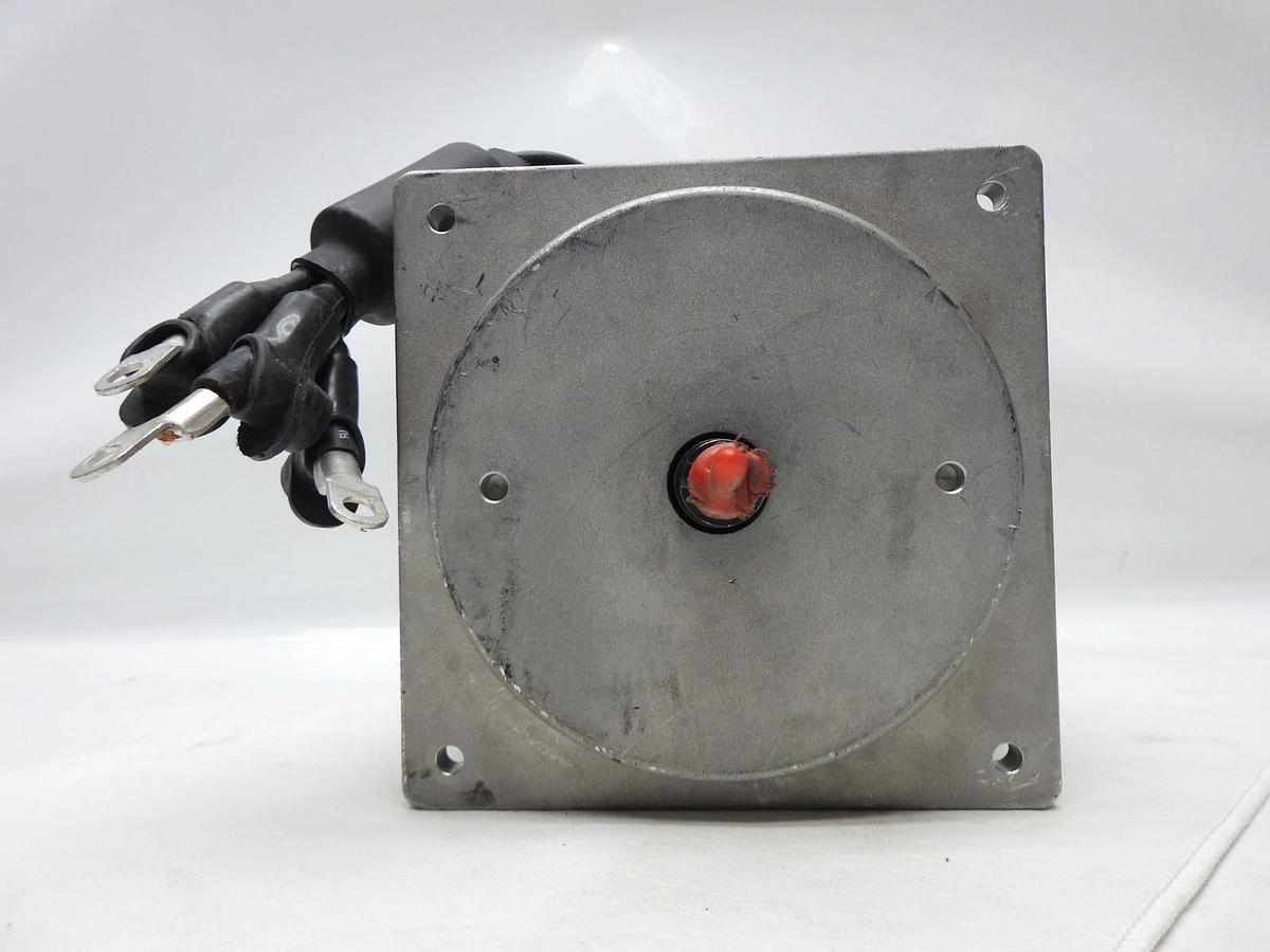 Nidec 3 Phase Brushless Permanent Magnet Gear Motor 330-00221 - BULK NEW
