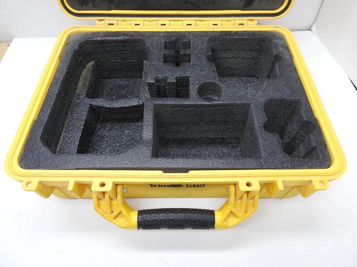 Trimble R10 Single Receiver Carrying Case for TWO GPS Receivers