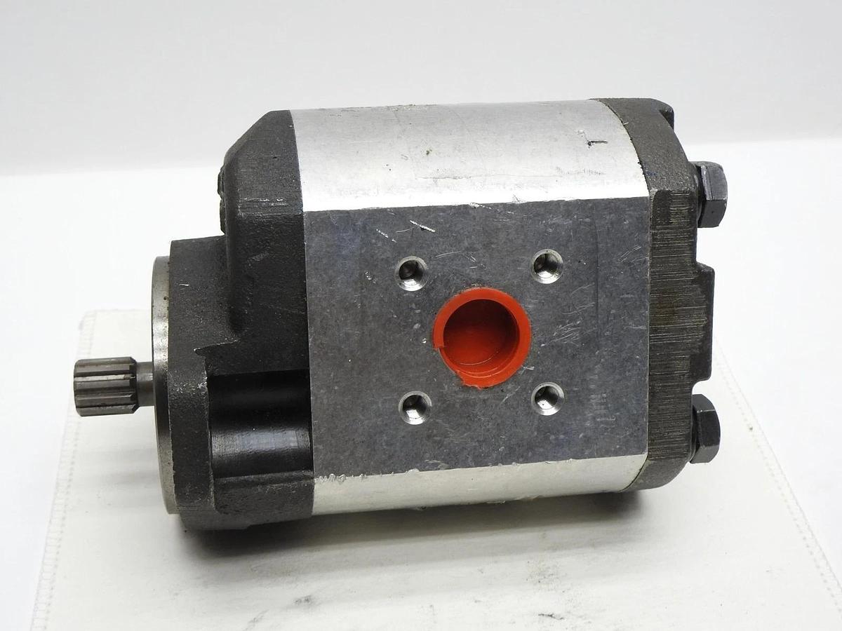 John Deere Hydraulic Pump # AL200830 HEMA Hydraulics