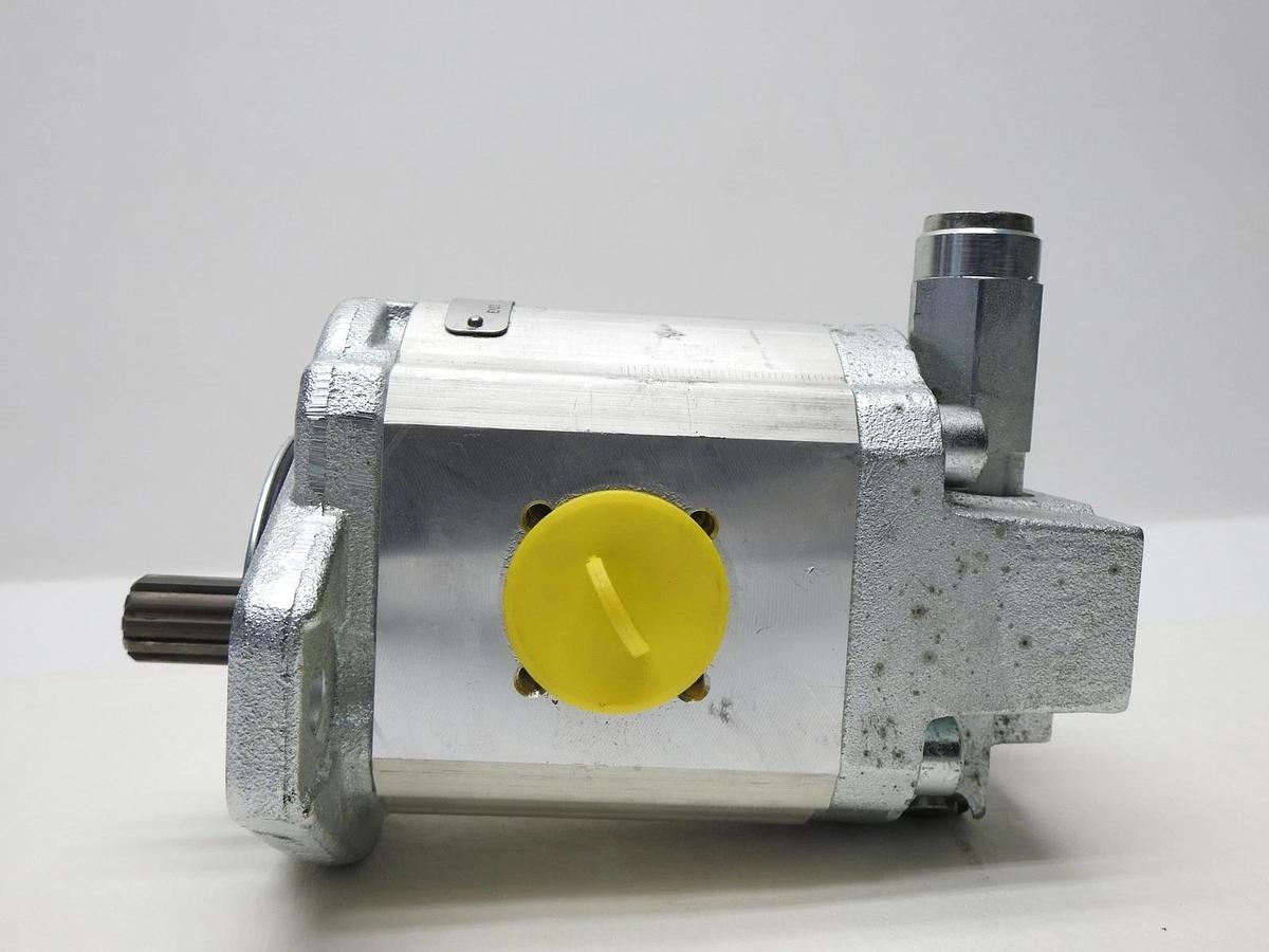 CAT 329-5736 Gear Pump for Wheeled Excavator Gear and Pilot Pumps - OEM NEW!
