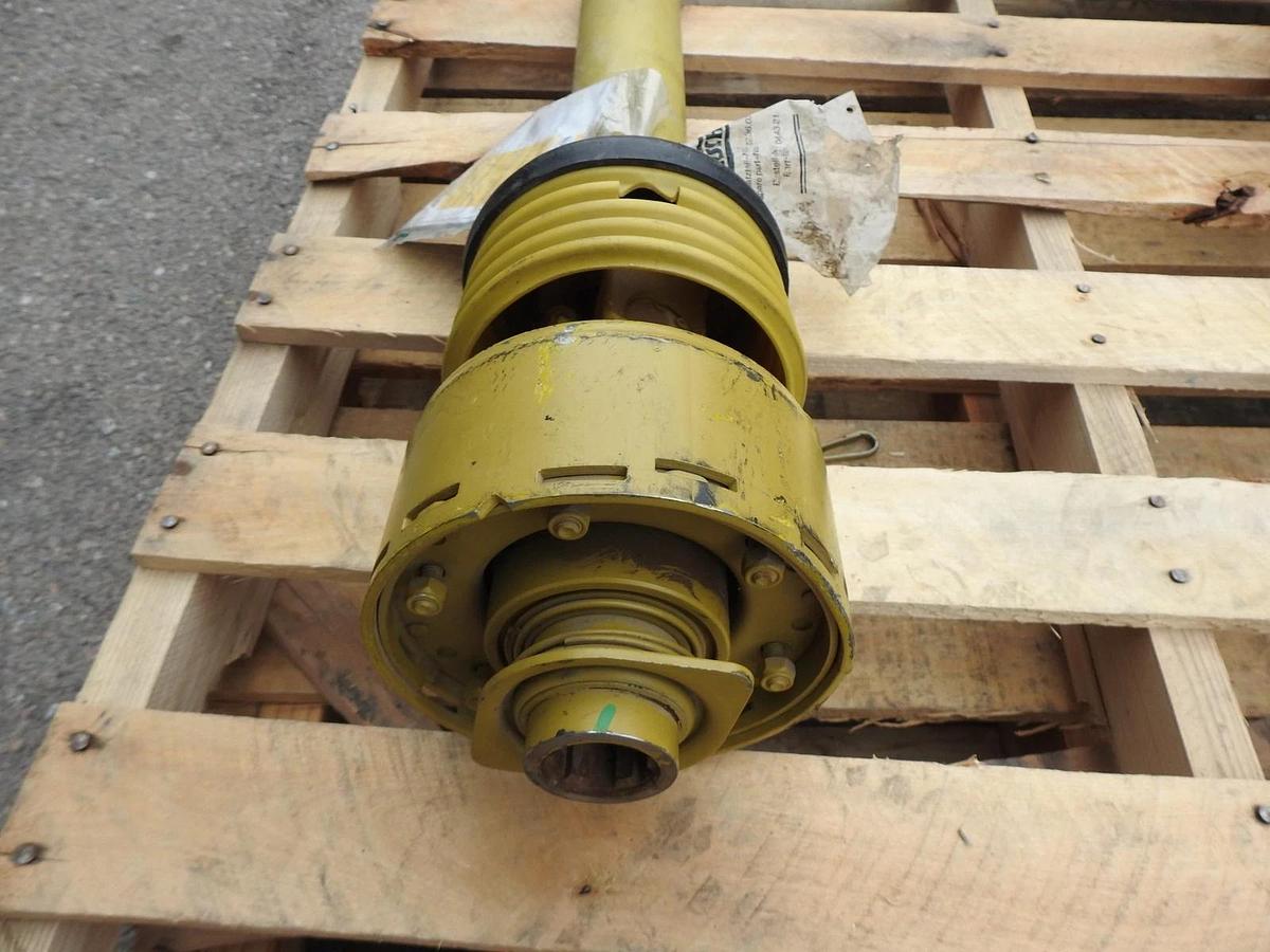 Walterscheid 6 Spline 33” Driveline PTO Driveshaft - NOB NEW!