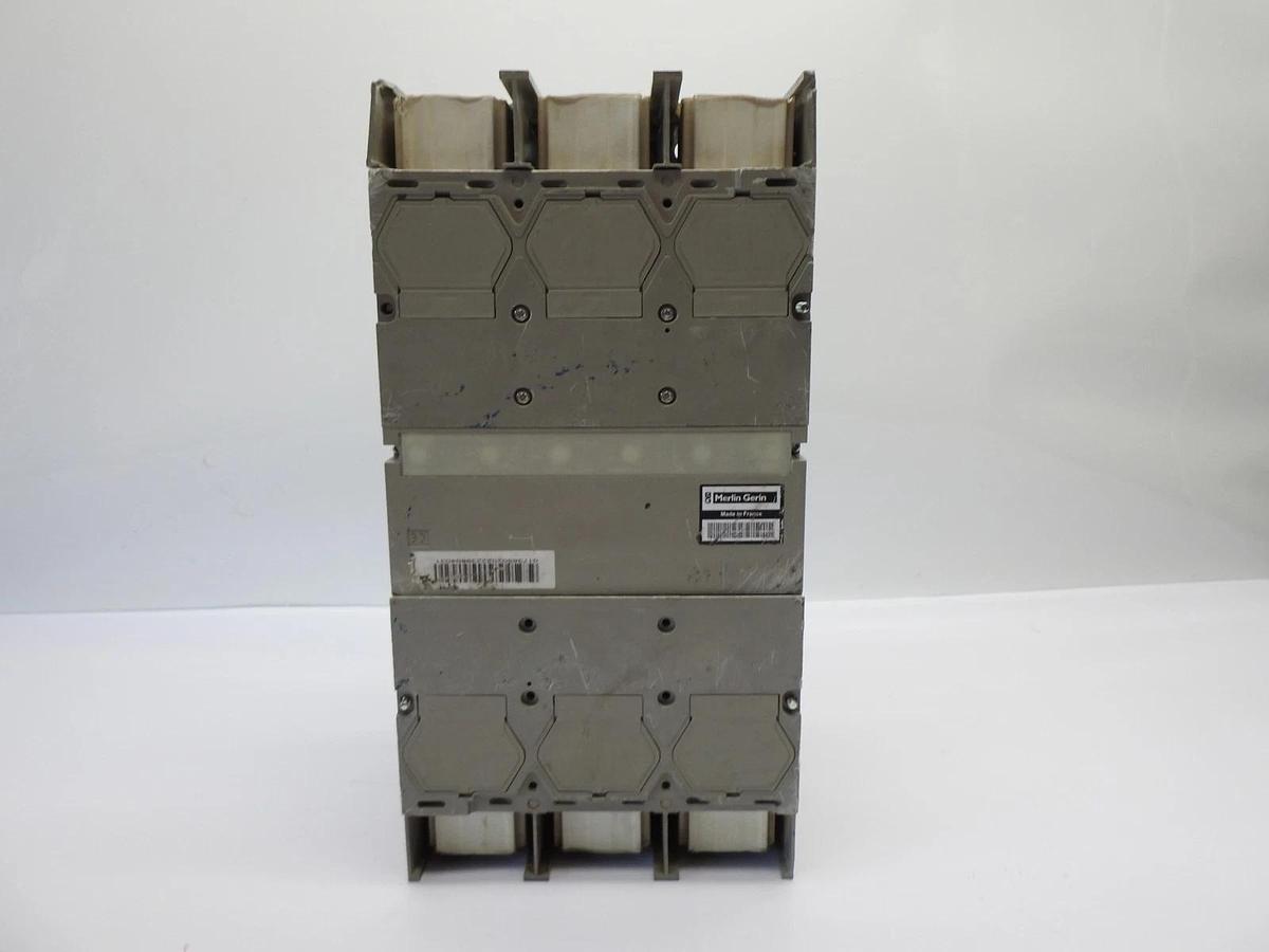 Cummins ONAN A051C966 Breaker PowerPact PG1200 PGL36120U33A