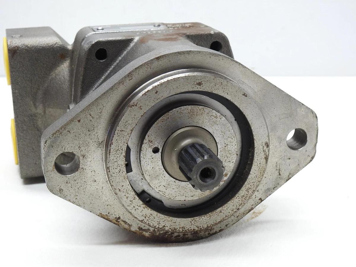 Parker 3787880 / F12-030-MS-TV-S-000-0000-P0 F12-030 Series Bent Axis Fixed NEW