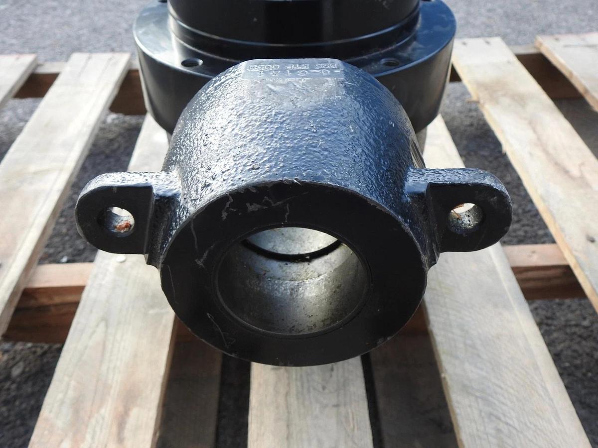 JLG ES SCISSOR WHEEL DRIVE HUB ASSEMBLY 1001092737 - GENUINE OEM - BULK NEW!