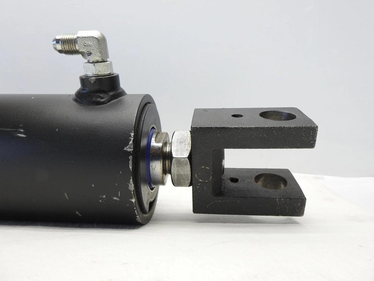 Raymond 1210523/001 - Hydraulic Cylinder -  NOB NEW!
