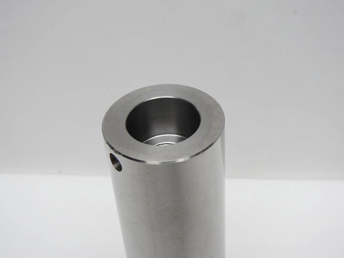 Genuine Komatsu 11Y-27-11220 SHAFT 11Y2711220 fits D31 D37 D39 EX/PX