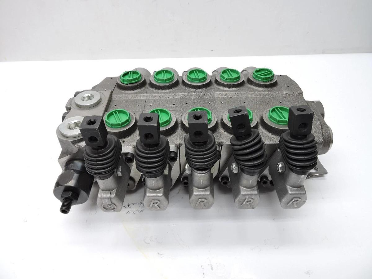 Roquet 5 Spool Hydraulic Directional Control Valve 6412/15 - NOB NEW