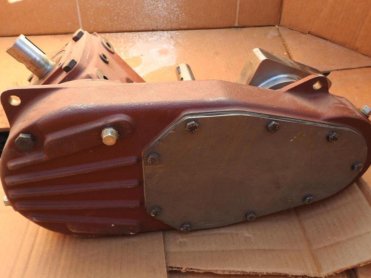 Comer Industries 9.628.004.00 Gearbox - NOB NEW!