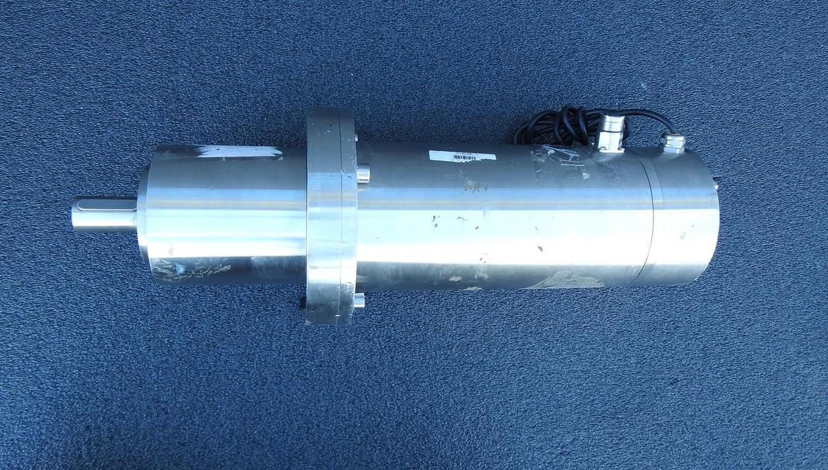 KSA 6416-1 Servo Motor E/I29/S19 #916739 3 PH Y 400V, 1,44 KW PLG-E 60 0070 0002
