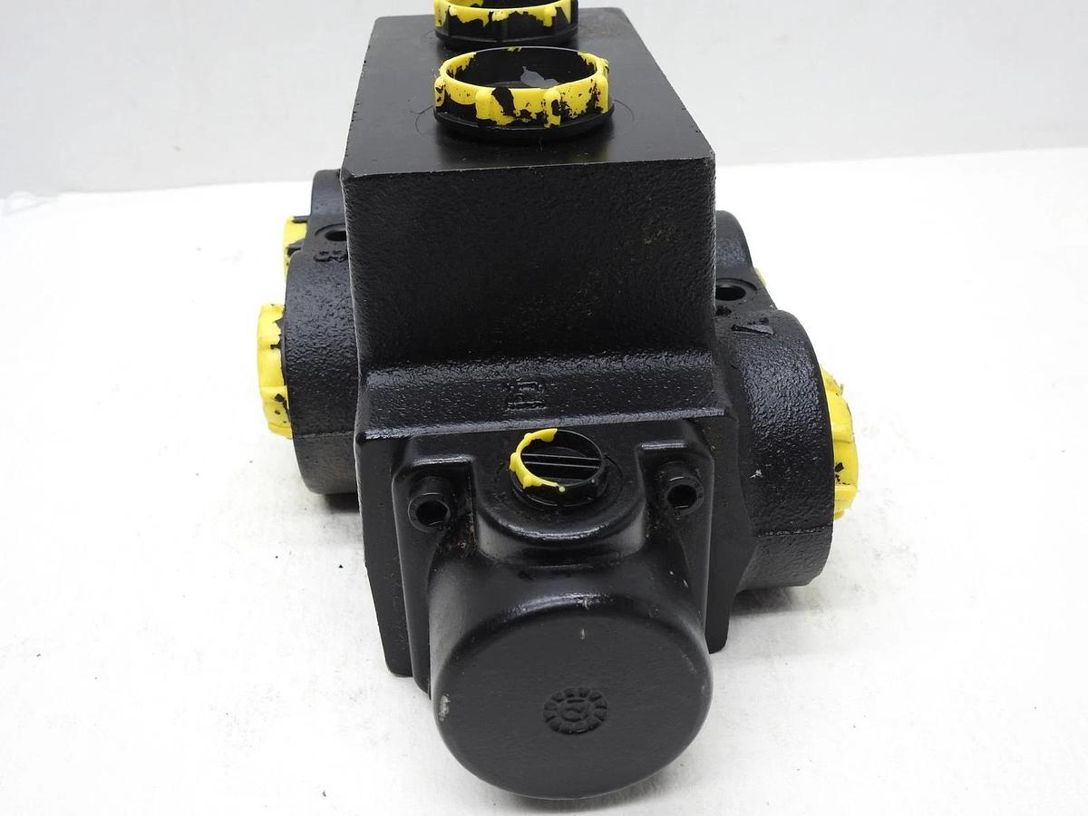 Roquet 400 Bar 6VHB1SLPACD482 Hydraulic Control Valve Series 2119 - NOB NEW!