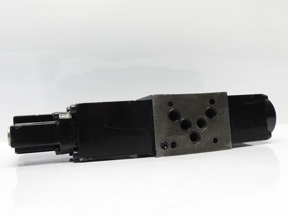 Eaton Vickers KBFDG4V 5 2C50N25 2 M1 PC7 H7 11 Proportional Directional Valve -