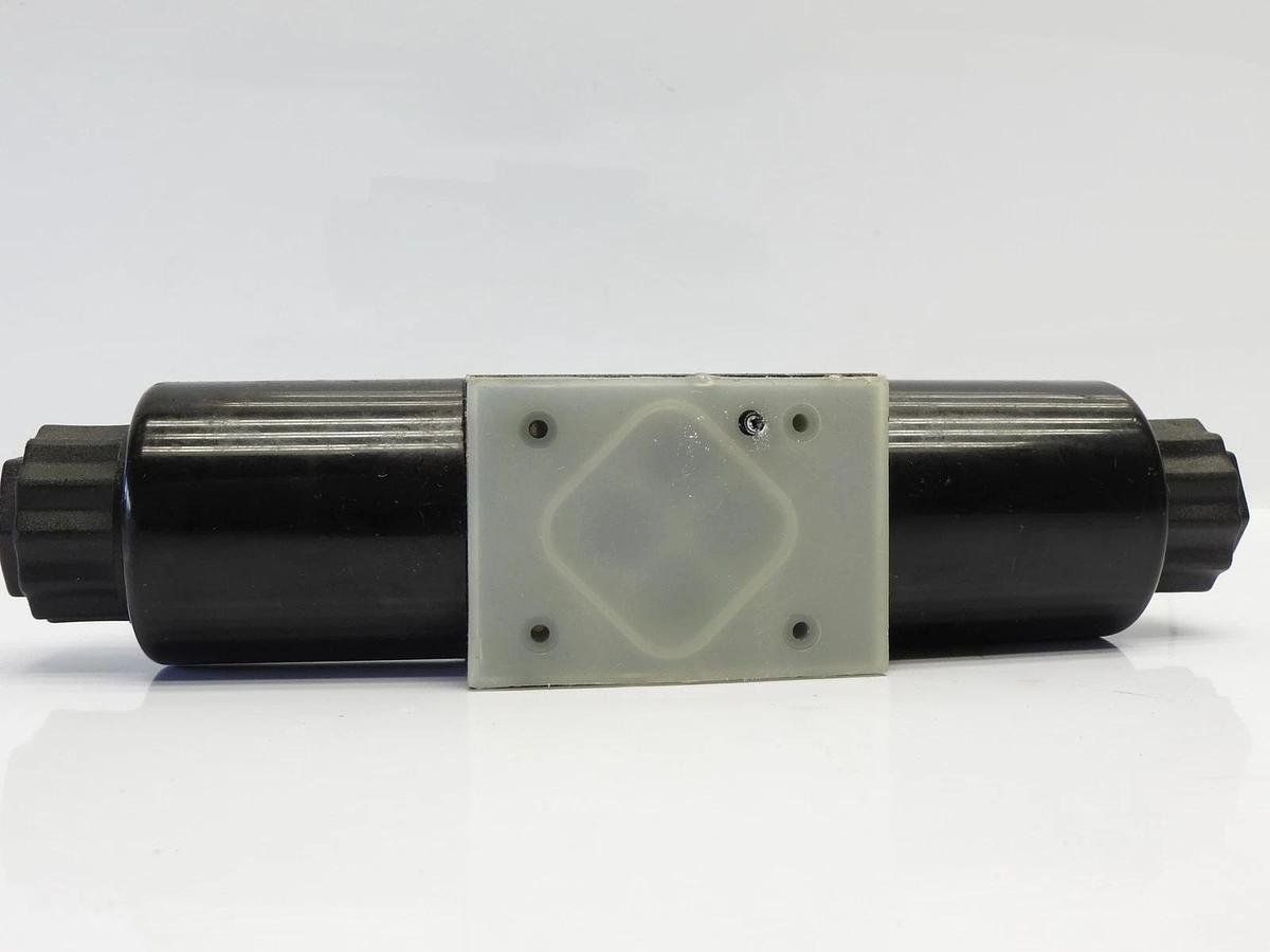 Northman SWH-G02-C3-D24-20-N Solenoid Operated Directional Valve - NEW
