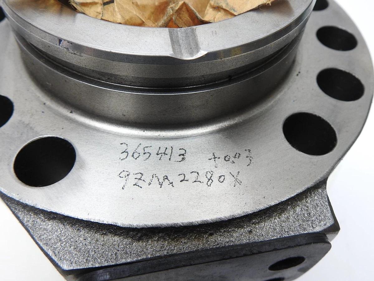 For CAT 1772611 Cylinder Head Hydraulic for Boom and Bucket Cylinders - NEW!