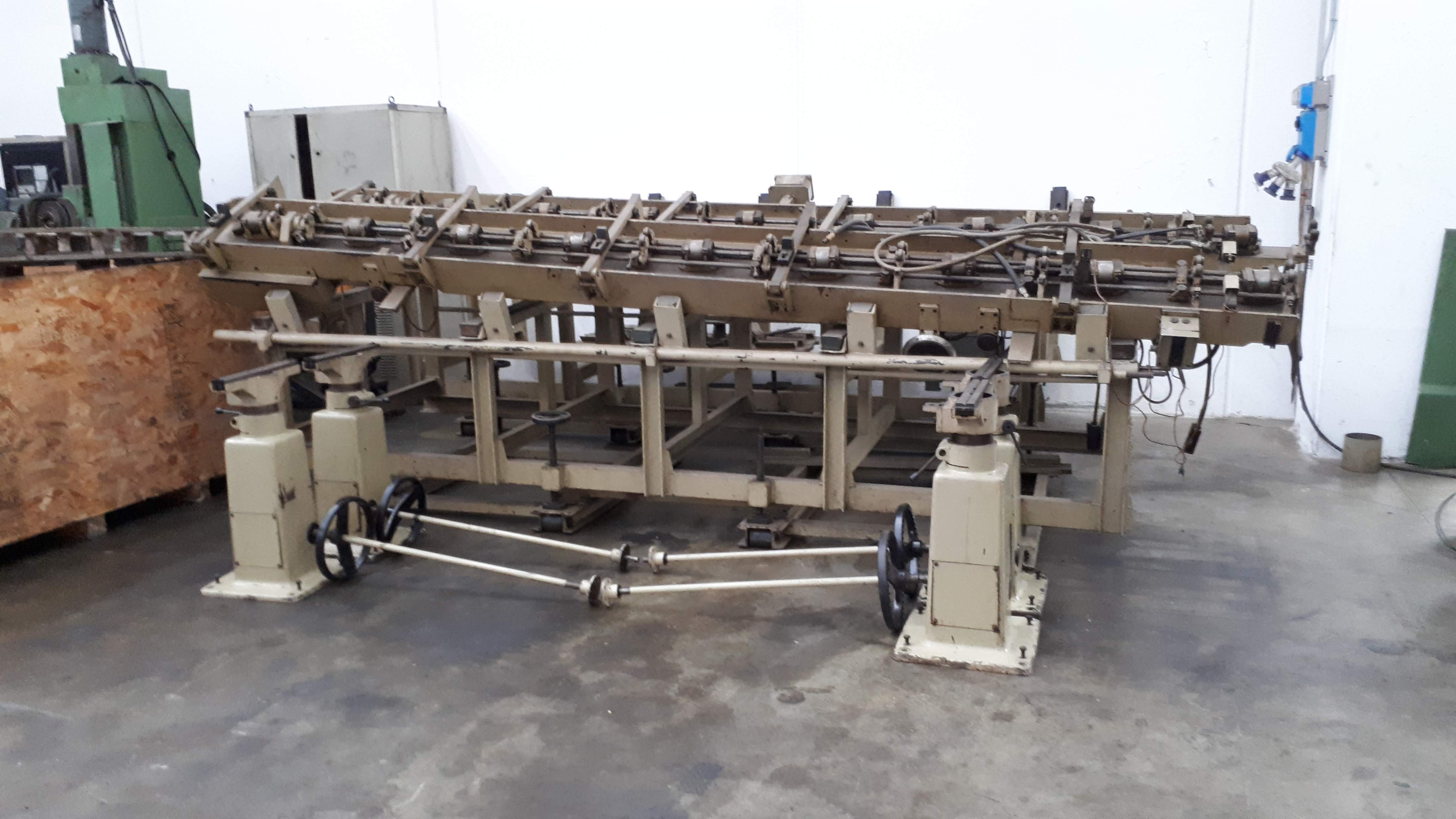 Used MIKROSA bar loader