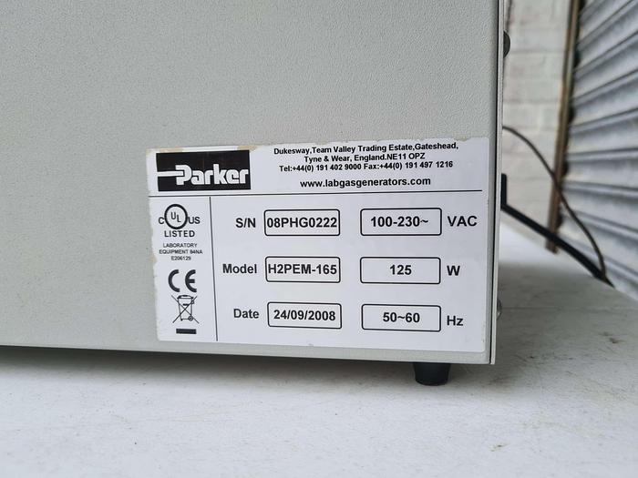 Used Parker Balston H2PEM-165 Hydrogen Generator