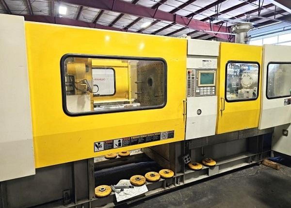 Used 390 Ton Toshiba Injection Mold Machine