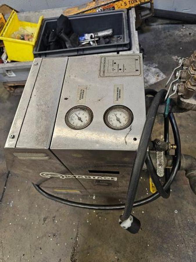 Used Advantage Temperature Controller