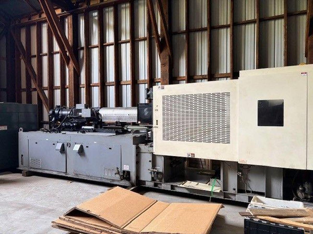 Used 400 Ton Nissei Electric Injection Mold Machine