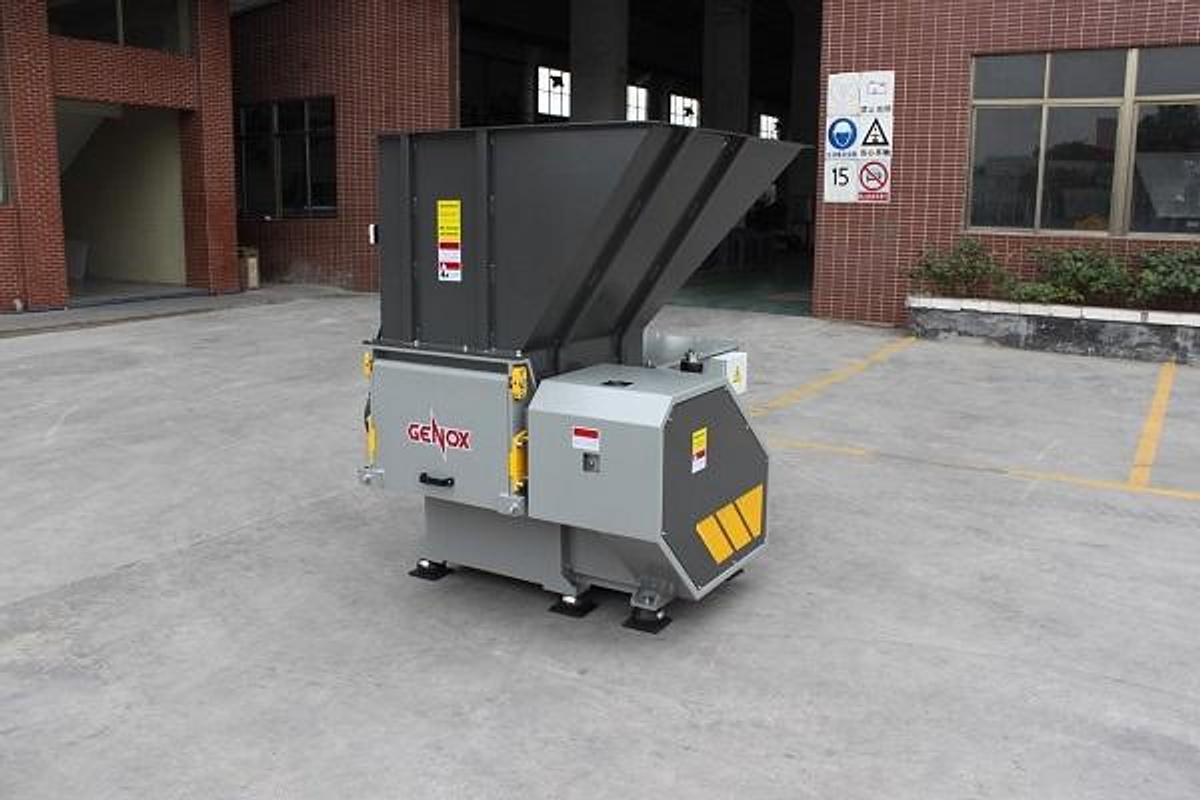 Used Genox V600 Single Shaft Shredder  NEW!!