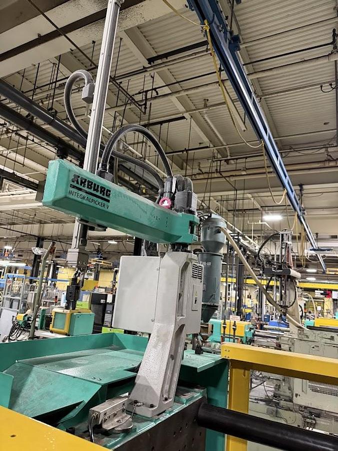 Used 220 TON ARBURG INJECTION MOLDING MACHINE, ALL ELECTRIC, Year 2018 ( 81234)
