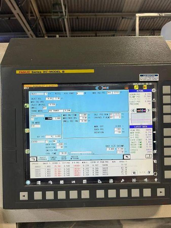 Used 275 Ton Milacron Roboshot Injection Mold Machine