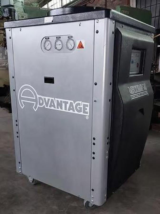 Used 4 Ton Advantage AC Chiller
