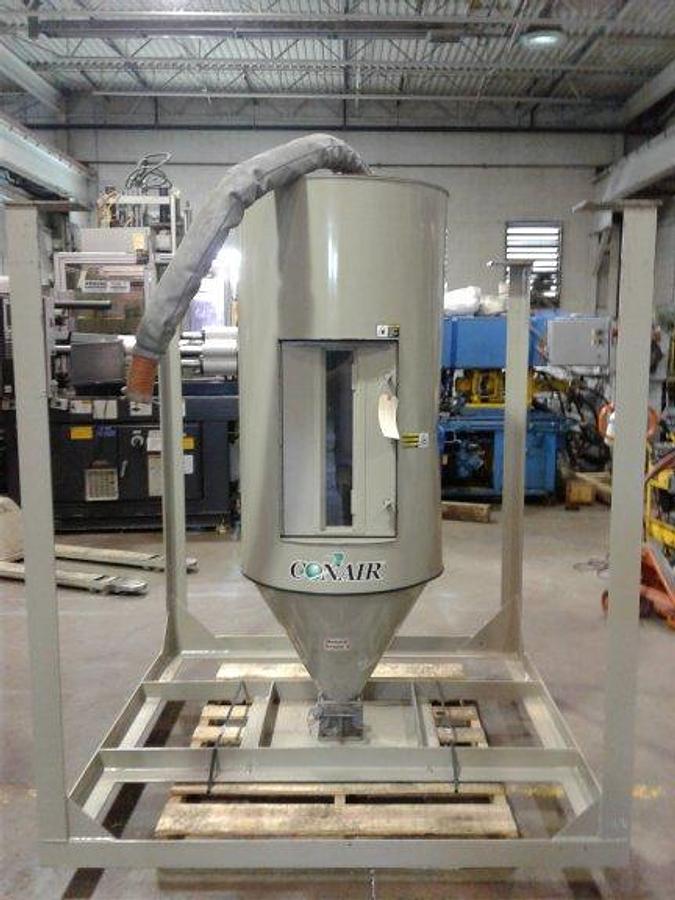 Used Conair CH24-18 Insulated Hopper on stand