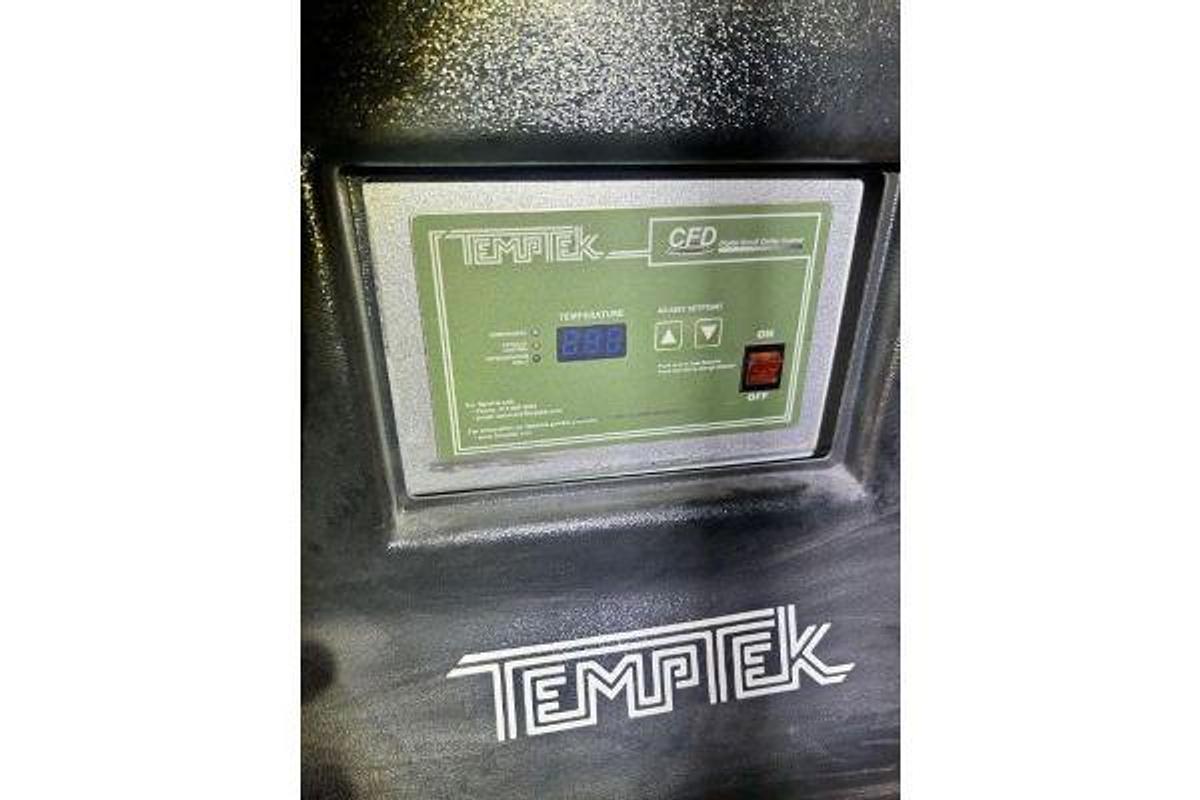 Used Temptek 5 Ton AC Chiller w/external tank
