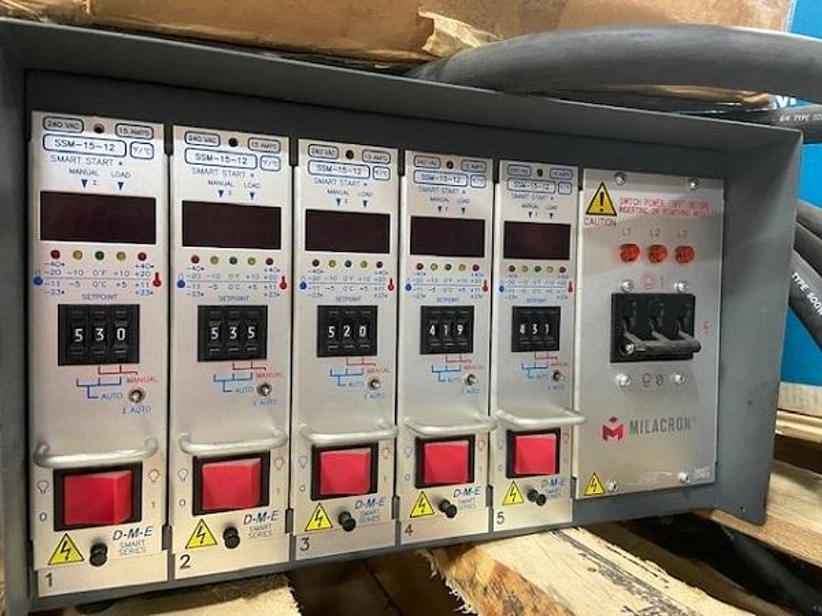 Used Milacron (DME) 5 Zone Hot Runner Control