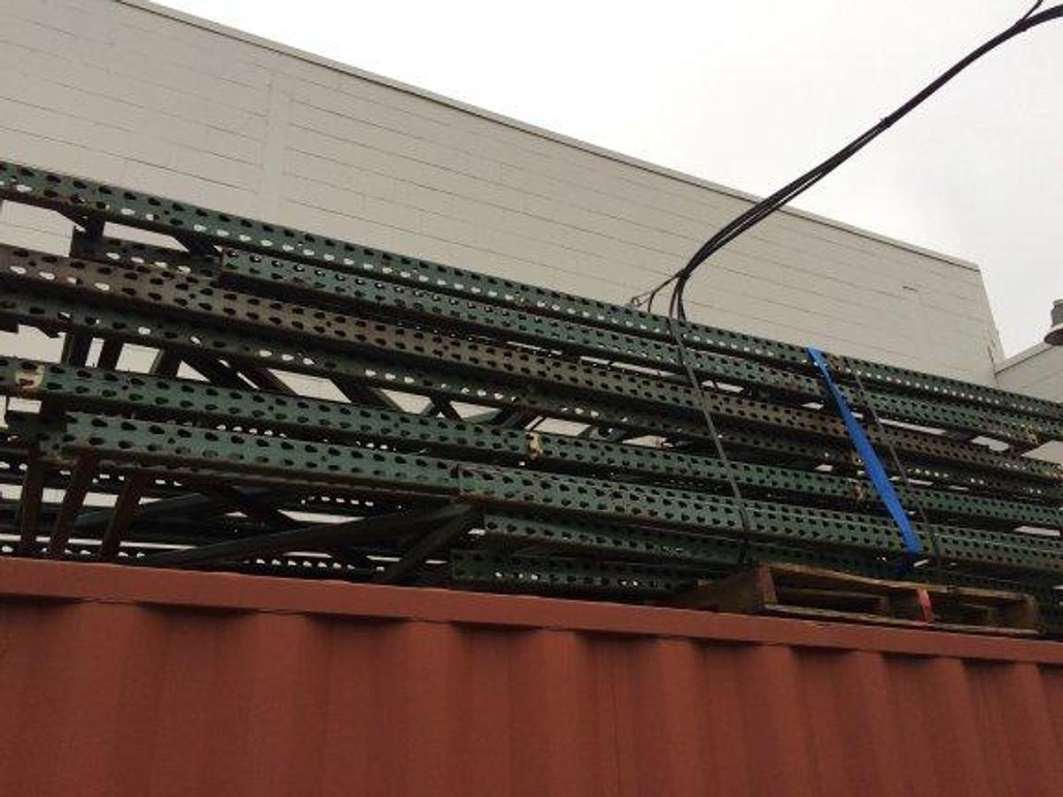 Used Shelving w/uprights