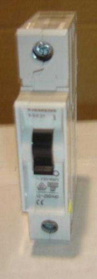 Used SIEMENS CIRCUIT BREAKER #5SX21