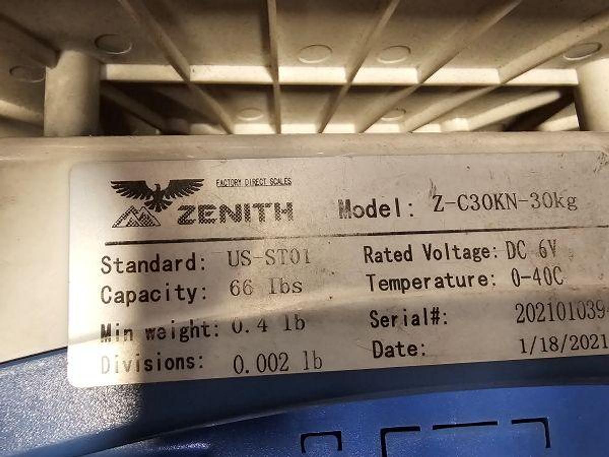 Used Zenith Part Counter Scale