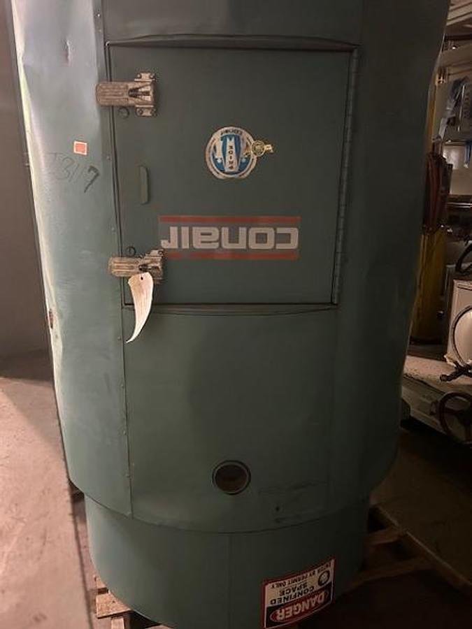 Used 2000 lb. Conair Insulated Hopper