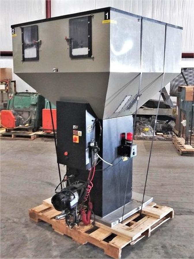 Used Conair TB900 4 Component Blender