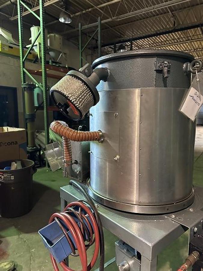 Used Thoreson McCosh Compressed Air Dryer w/hopper on cart