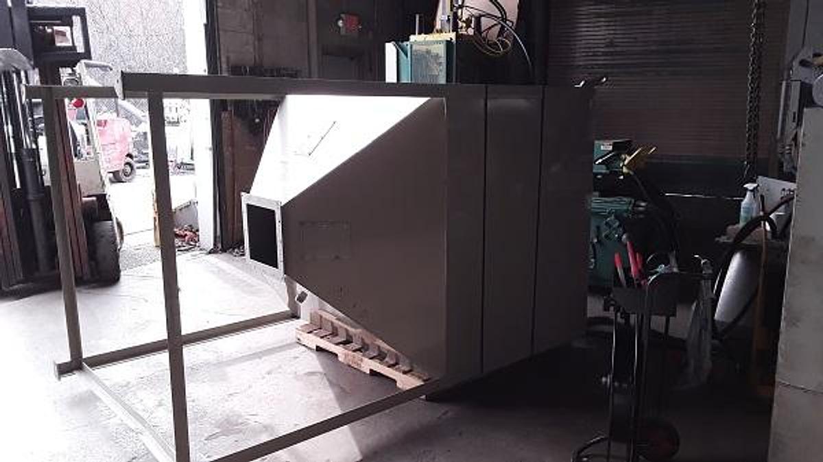 Used NBE SURGE BIN 5' x 5' s 8.9"