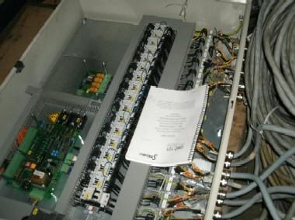 Used Staubli QMC-121 Magnetic Clamping System