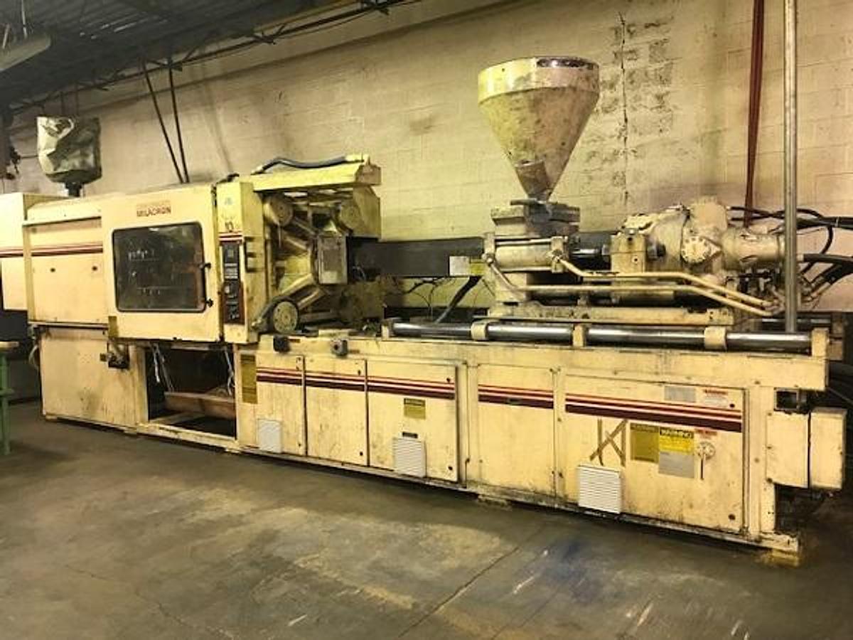 Used 400 Ton Cincinnati Injection Mold Mach.