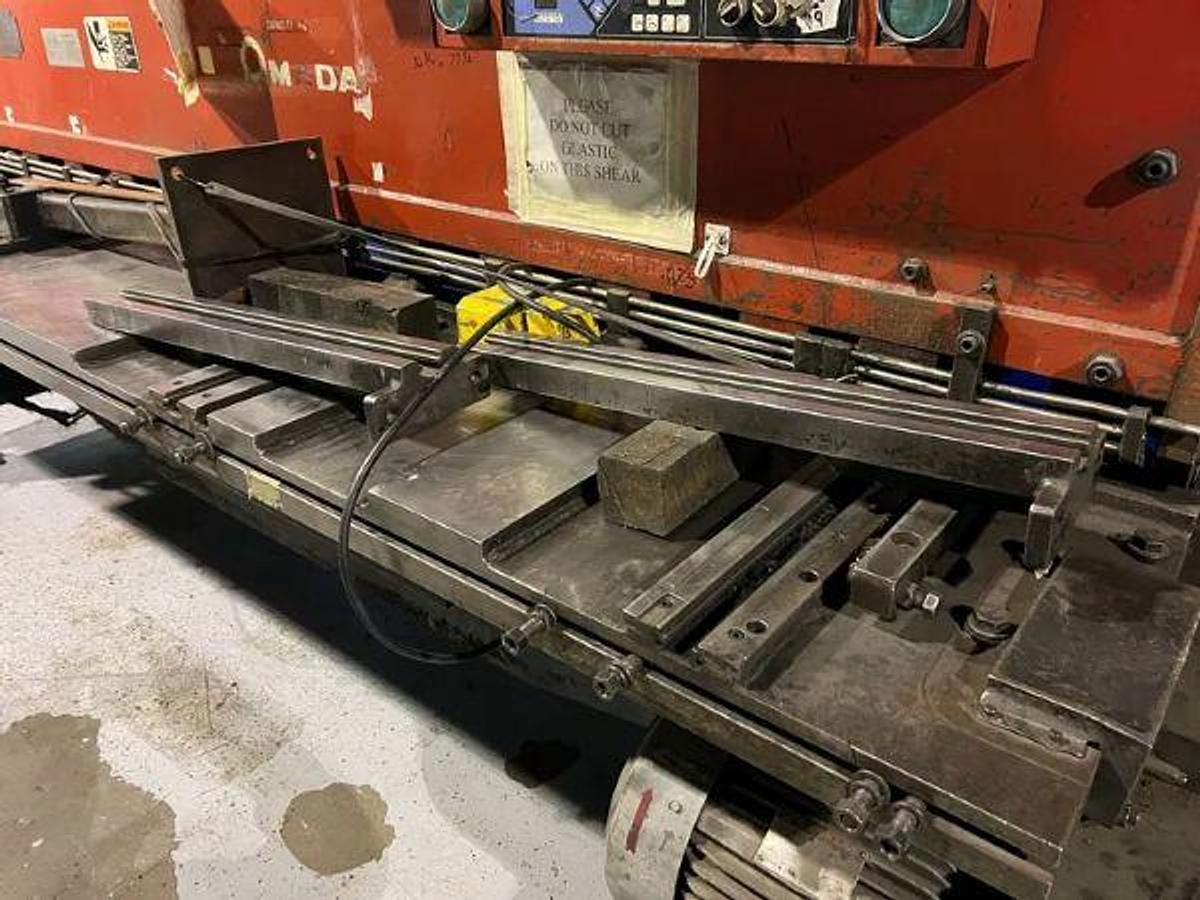 Used Amada M3060 Power Squaring Shear w/Programmable Back Gauge