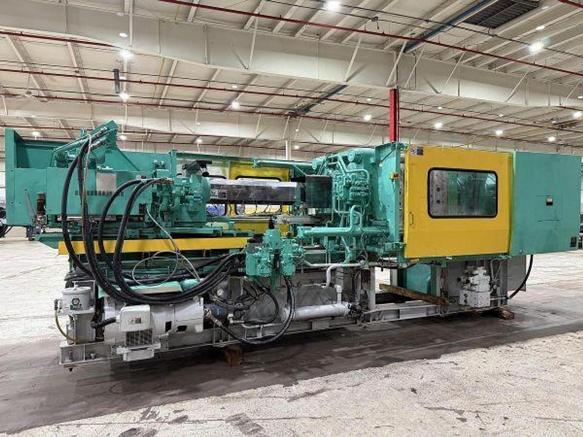Used 308 Ton Toshiba Injection Mold Machine