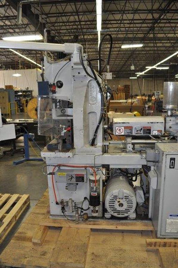 Used 30 Ton Van Dorn/Newbury Vert. Mold Mach