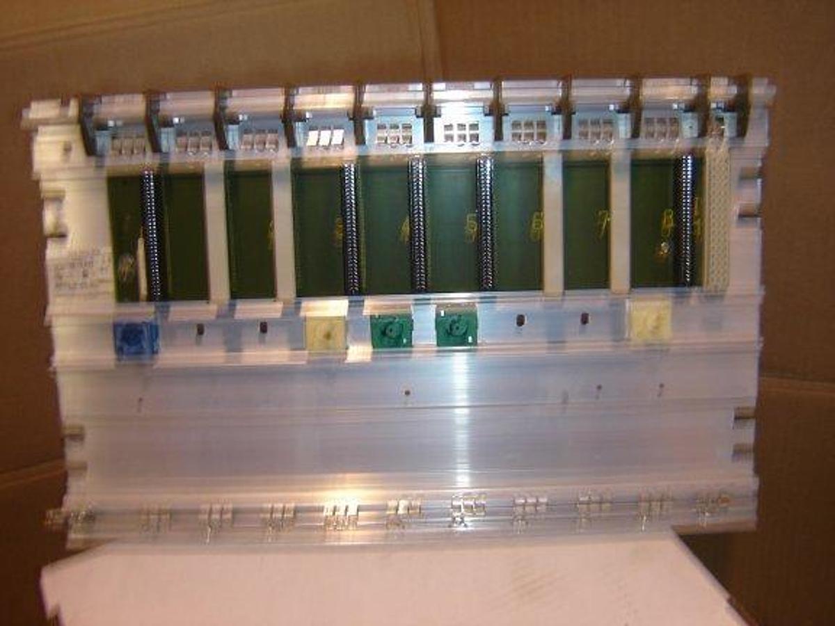 Used SIEMENS EXPANSION RACK 9 SLOT I/O
