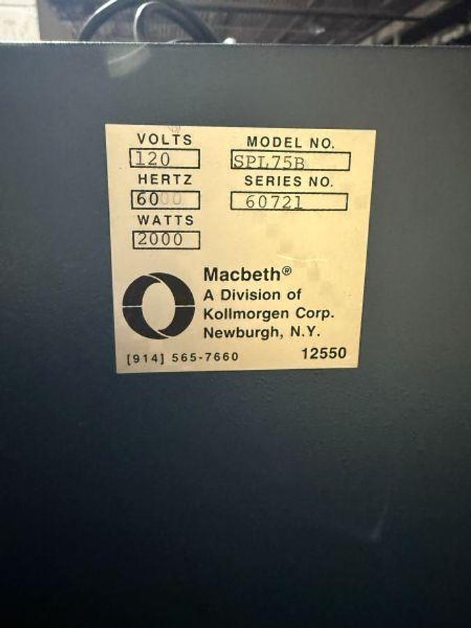 Used MacBeth SPL75B Spectralight Light Box