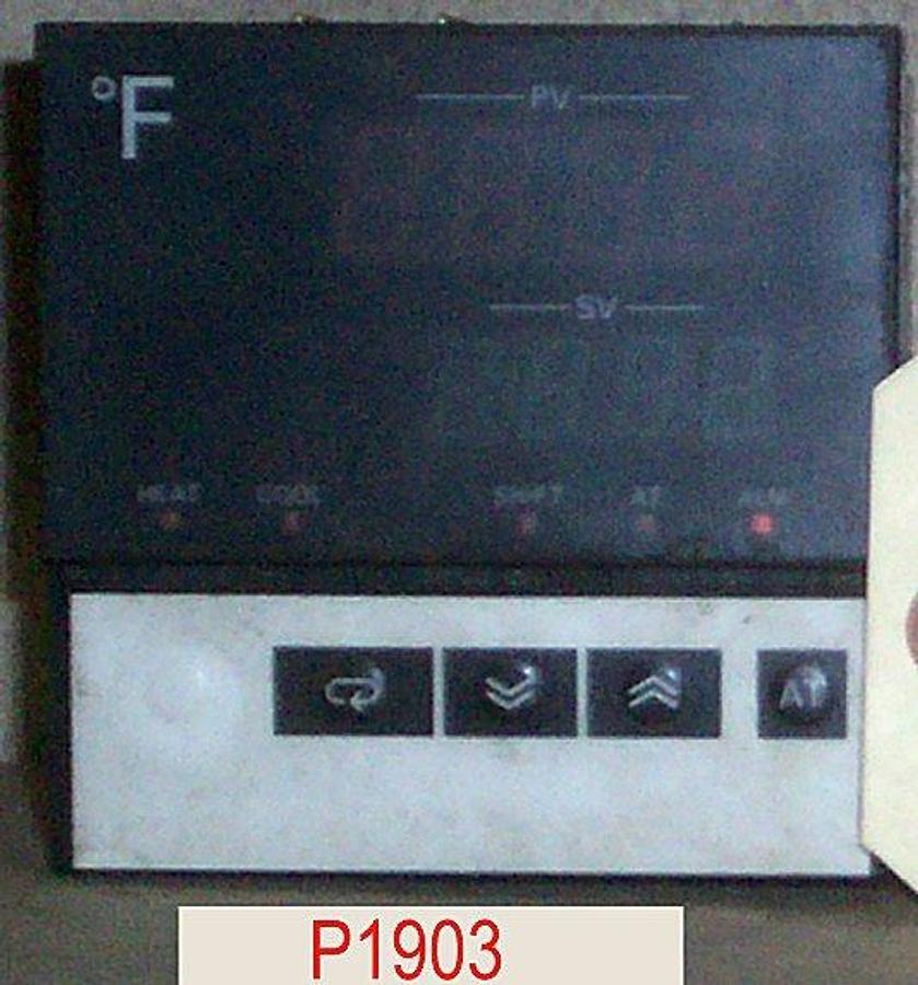 Used AEC DIGITAL TEMP. CONTROL
